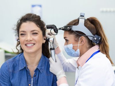 hearing-exam-otolaryngologist-doctor-checking-woman-s-ear-using-otoscope-auriscope-medical-clinic (1)